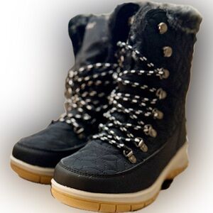 Chooka Black and Tan Winter Boots